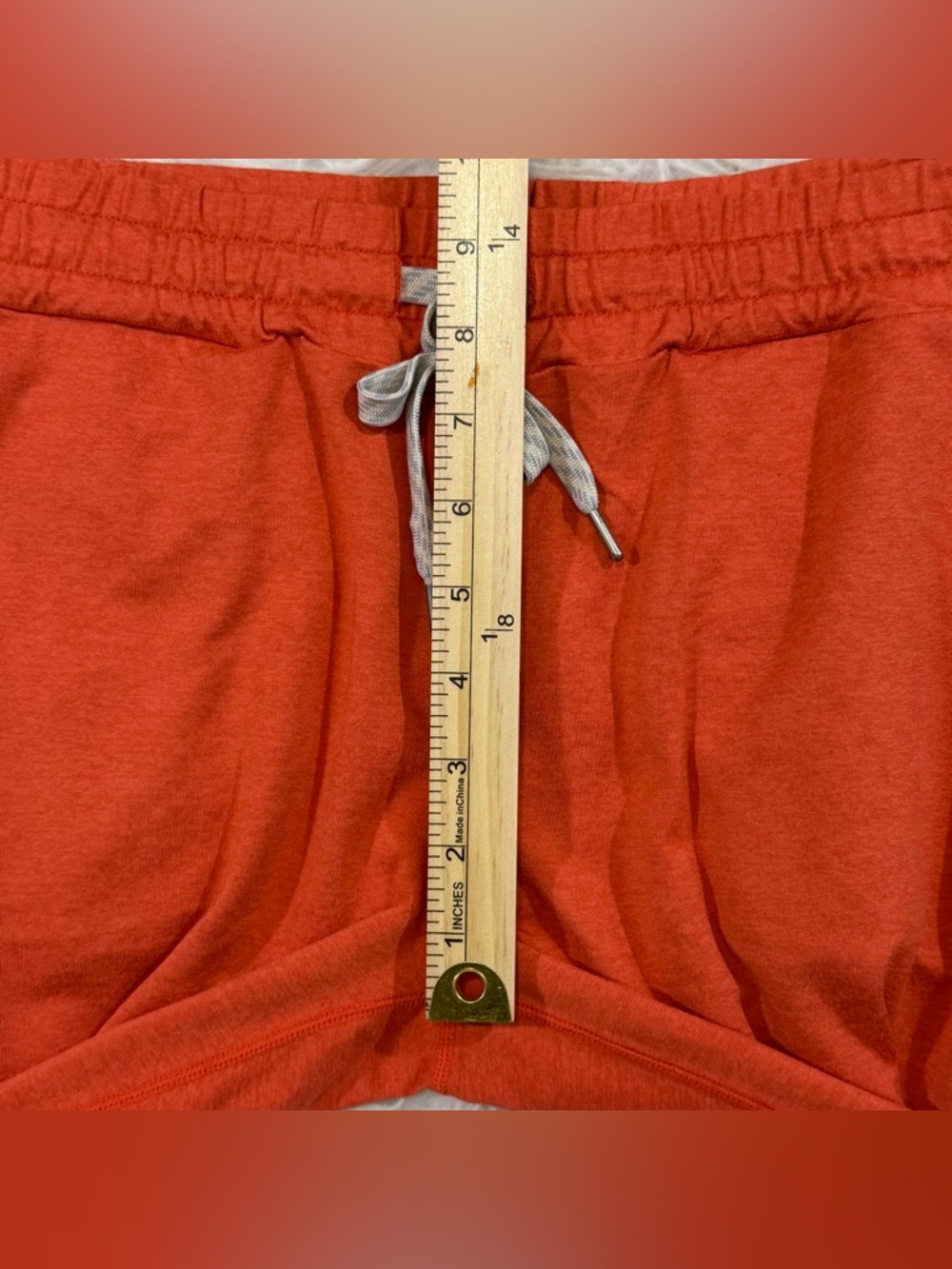 Vuori Women's Performance Jogger in Grapefruit Heather XS - Picture 10 of 10
